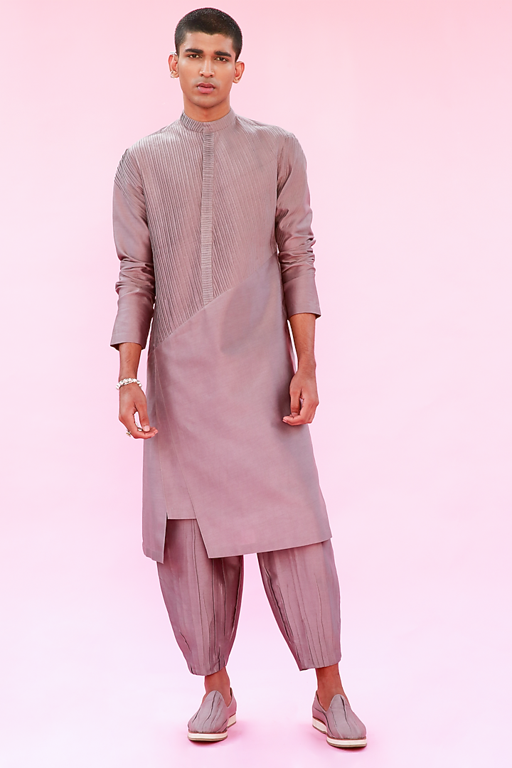 Grey Multi-Layered Kurta by Antar Agni Men at Pernia's Pop Up Shop