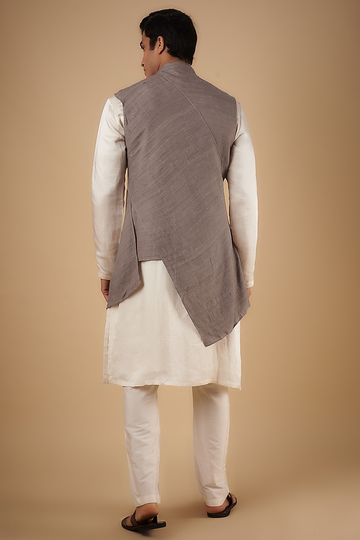 Smoke Handwoven Cotton Asymmetric Wedding Indowestern Jacket by Antar Agni Men at Pernia's Pop Up Shop