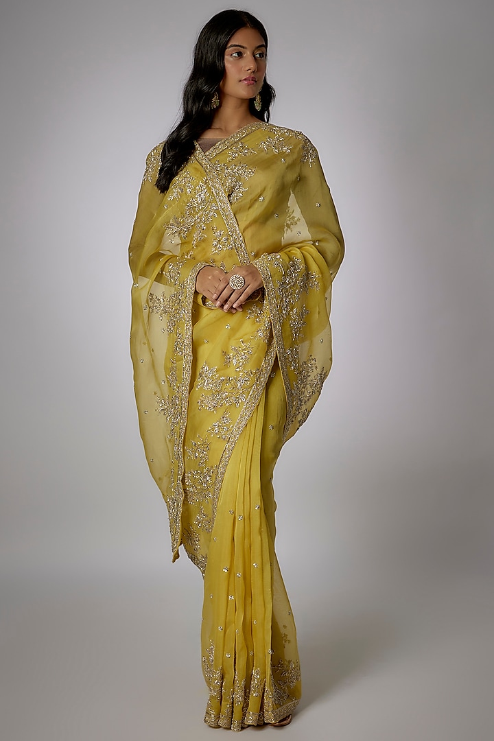 Yellow Organza Zardosi Embroidered Bridal Saree Set by Anushree Reddy at Pernia's Pop Up Shop