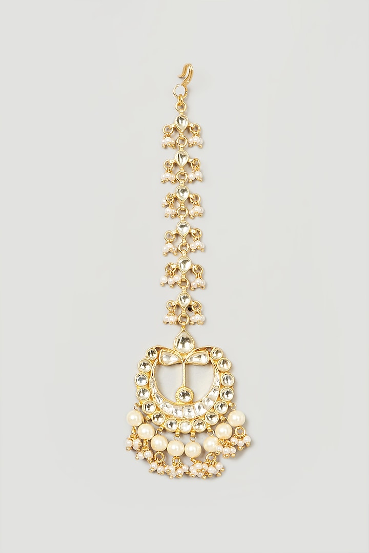 Gold Finish Kundan Polki Maang Tikka by Anjali Jain Jewellery