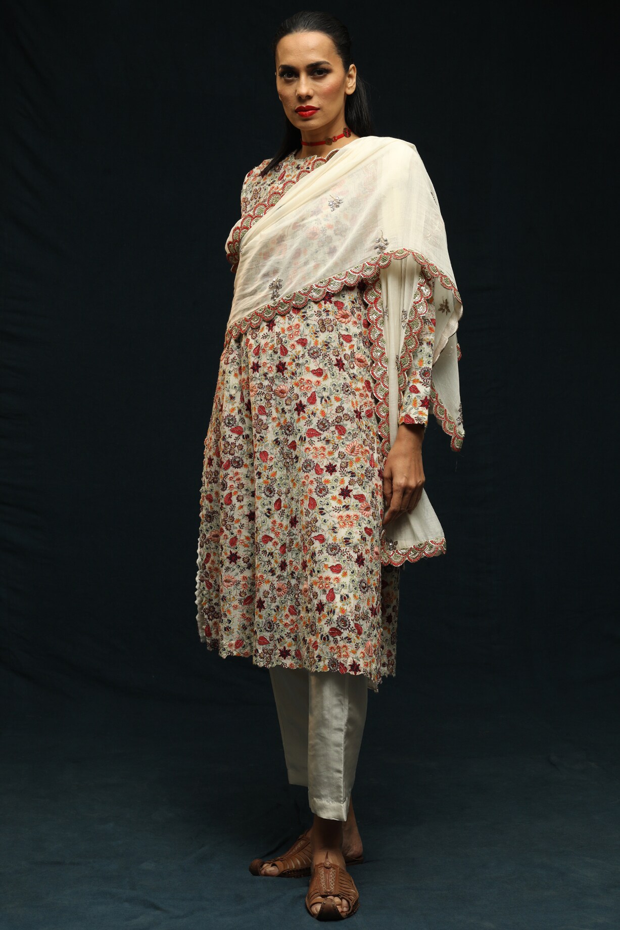 Ivory Embroidered Kurta Set By Anamika Khanna At Pernia s Pop Up Shop 2024 ivory-embroidered-kurta-set-by-anamika-khanna-at-pernia-s-pop-up-shop-2024