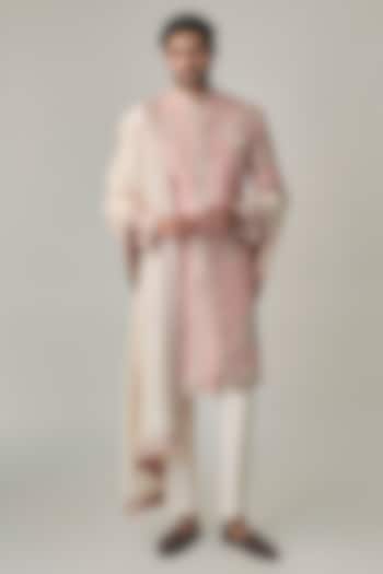 Dusty Rose Raw Silk Groom Sherwani Set by Anushree Reddy Men at Pernia's Pop Up Shop
