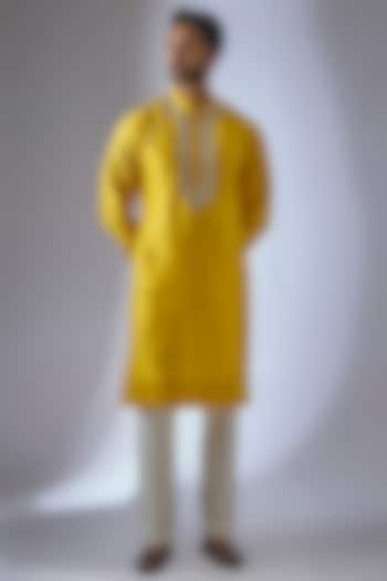 Mustard Silk Embroidered Kurta Set by Anushree Reddy Men at Pernia's Pop Up Shop