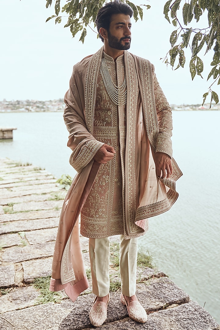 Dusty Rose Raw Silk Zardosi Embroidered Groom Sherwani Set by Anushree Reddy Men at Pernia's Pop Up Shop