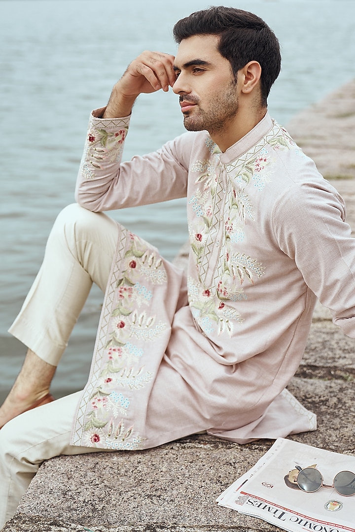 Light Pink Slub Cotton Embroidered Kurta Set by Anushree Reddy Men