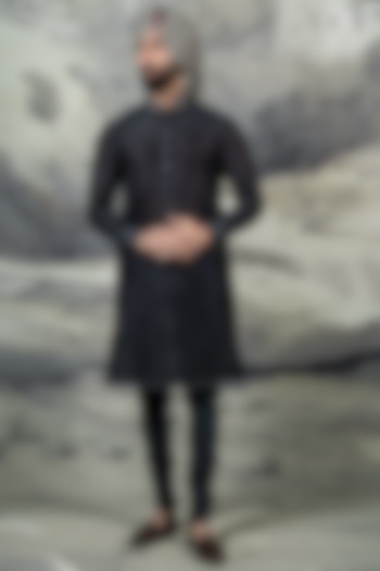 Black Silk Kurta Set by JJ Valaya Men at Pernia's Pop Up Shop