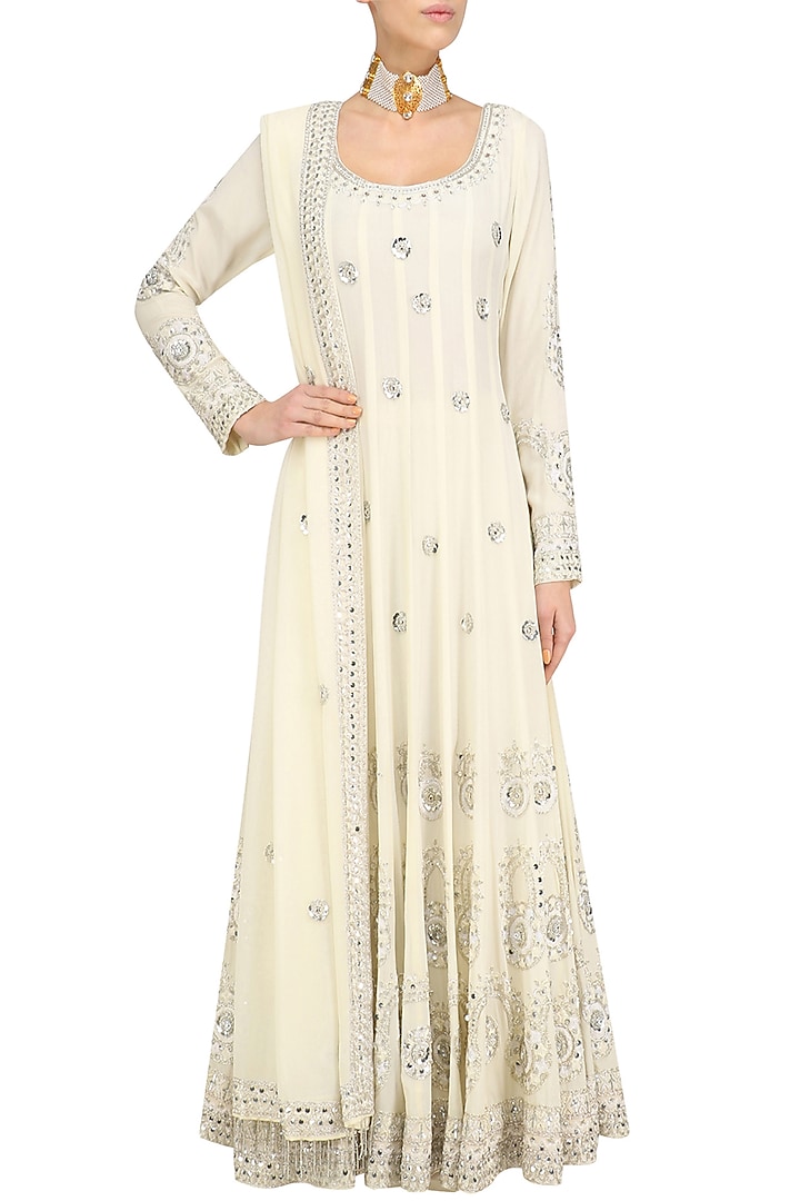 Heavy embroidered Cream  Anarkali Lehenga kurti set - Rent