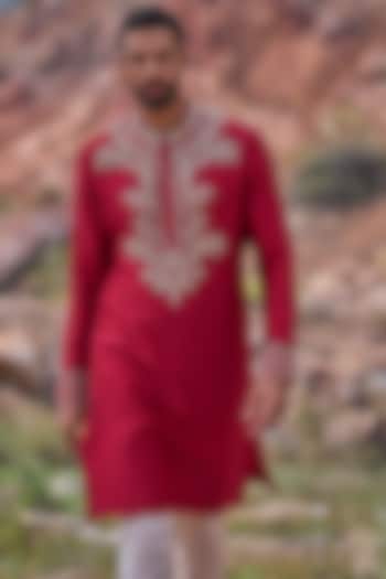 Red Silk Kurta Set by Anushree Reddy Men at Pernia's Pop Up Shop