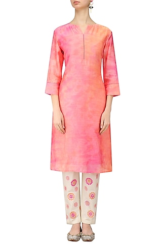 Orange Shaded Kurta and Off White Trouser Pants Set by Anvita