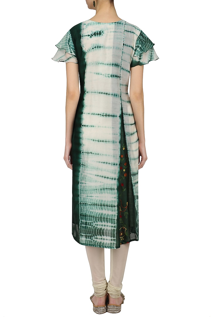 Green and white tye and dye birds embroidered kurta available only at Pernia's Pop Up Shop.