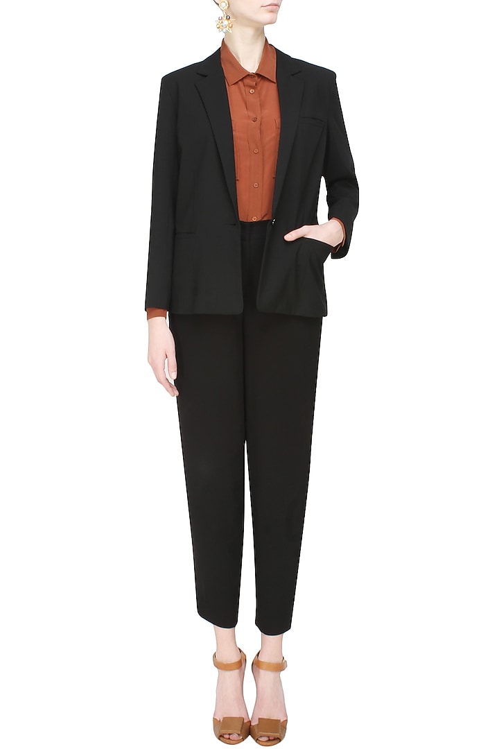 Anomaly presents Black classic city front open blazer available only at Pernia's Pop Up Shop.
