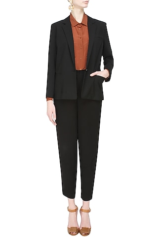 Black classic city front open blazer by Anomaly