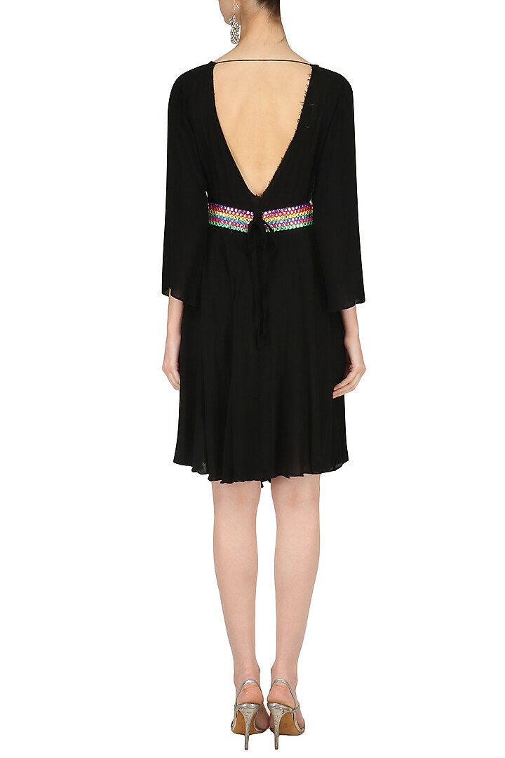 Black Abla Embroidered V-Neck dress available only at Pernia's Pop Up Shop.