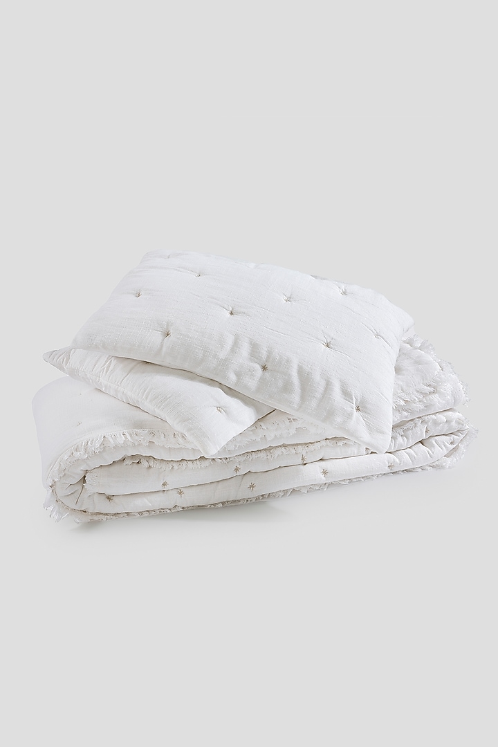 White Cotton Slub Tucked Embroidered Bed Sheet Set Of 3 by Aplito at Pernia's Pop Up Shop