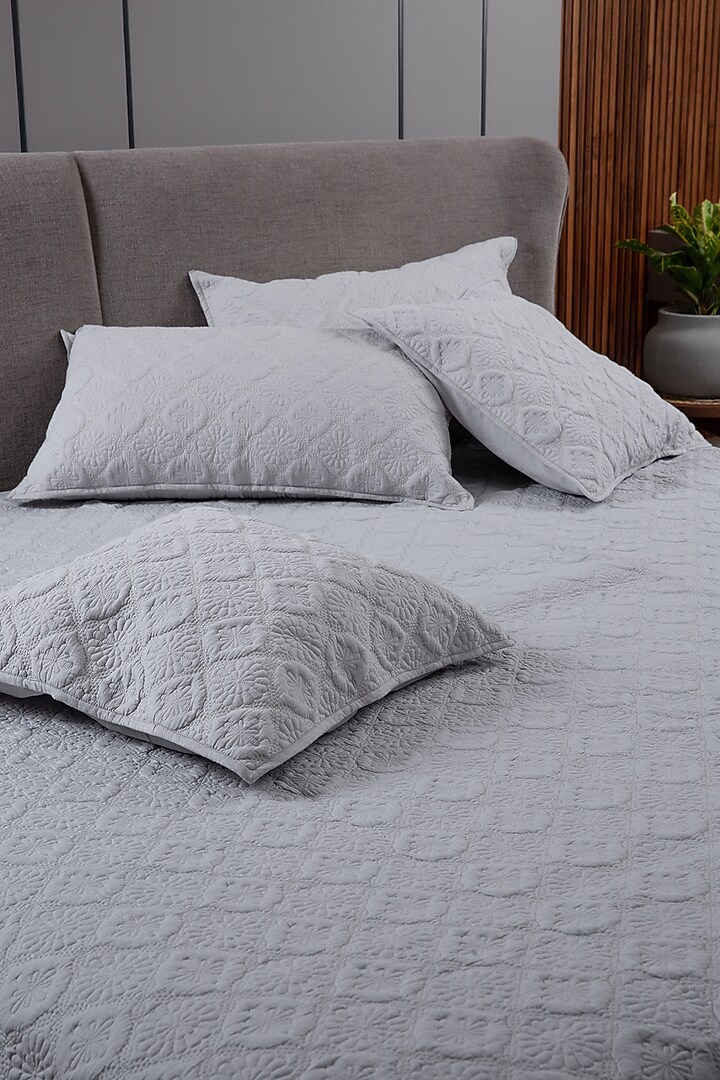 Grey Cotton Thread Embroidered Quilted Bedspread Set Of 5 by Aplito at Pernia's Pop Up Shop