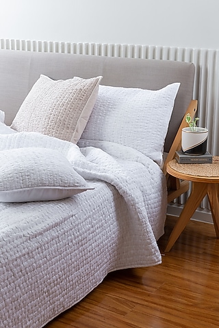 White Cotton Voile Hand-Stitched Bedspread Set Of 3 by Aplito