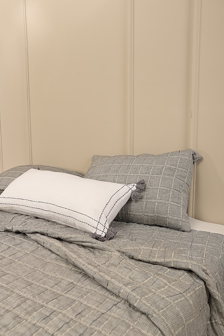 Grey Cotton Checkered Plaid Bedspread Set Of 3 by Aplito at Pernia's Pop Up Shop