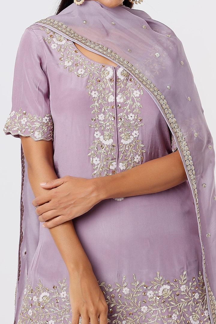 Lilac Embroidered Wedding Lehenga Set by Anupraas at Pernia's Pop Up Shop
