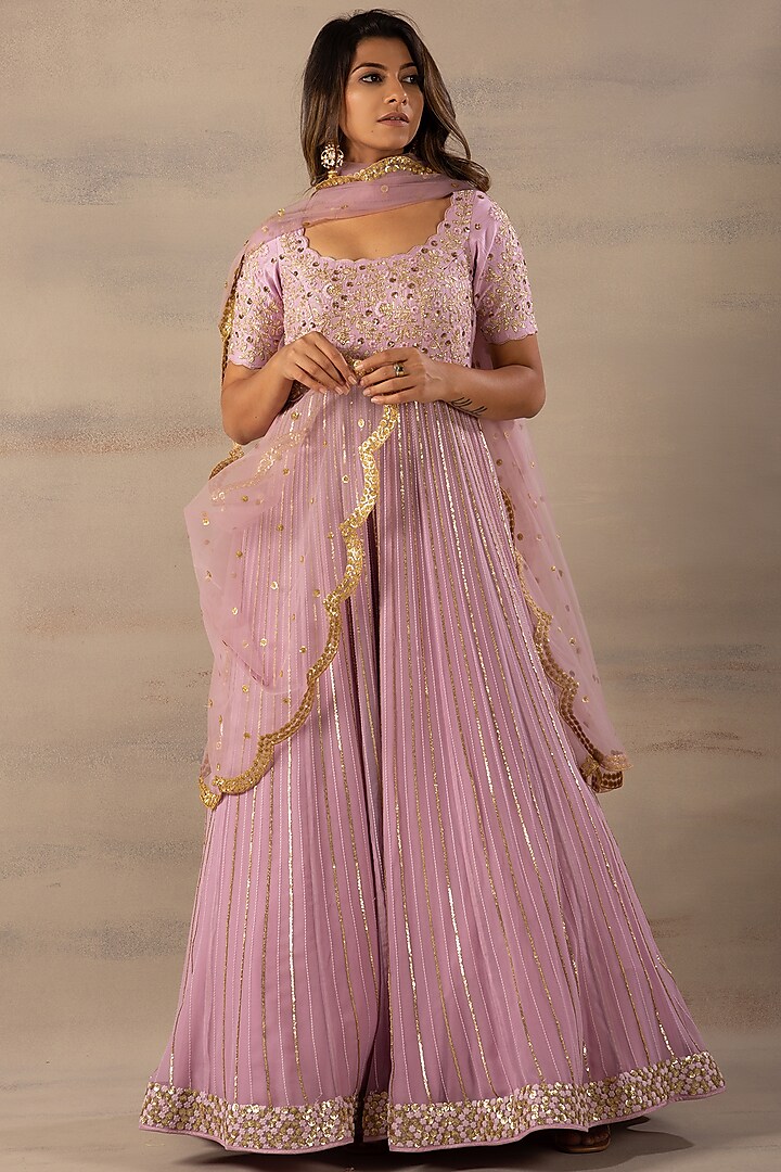 Lavender Embroidered Kalidaar Kurta Set by Anupraas at Pernia's Pop Up Shop