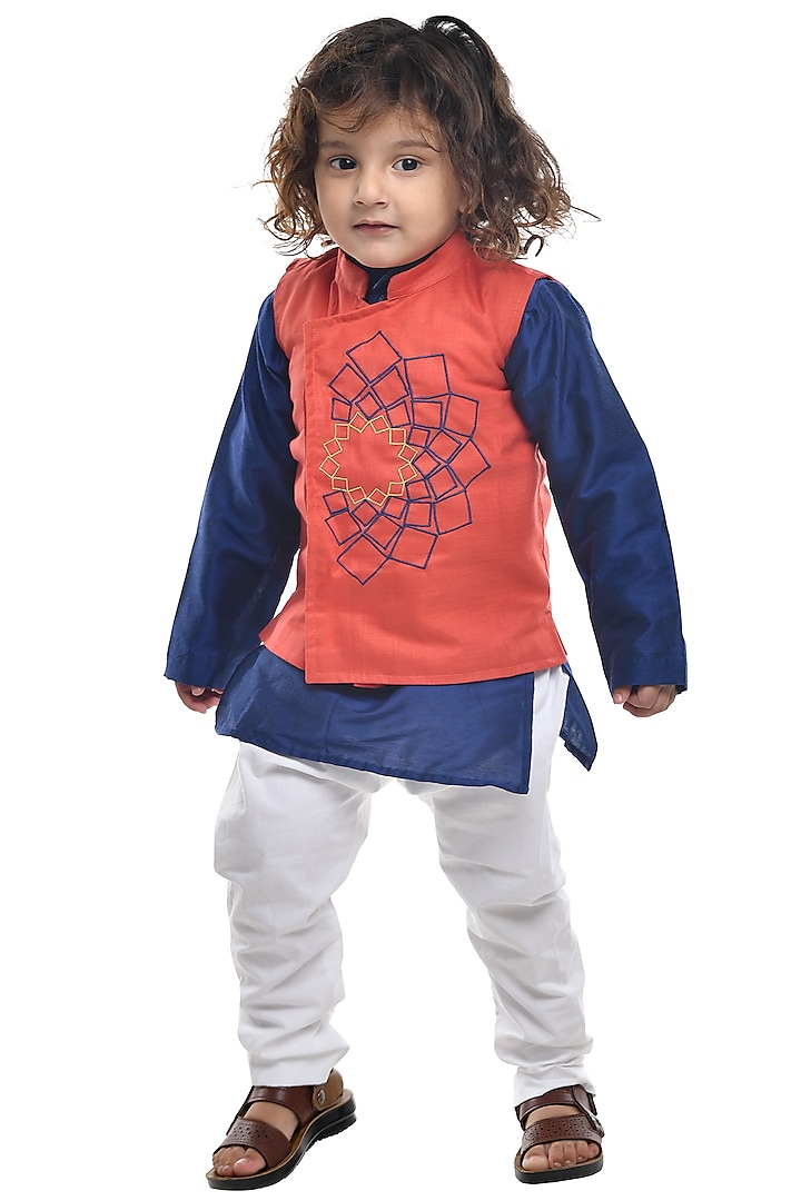 Peach Embroidered Bundi Jacket With Kurta Set For Boys by Apricot Kids