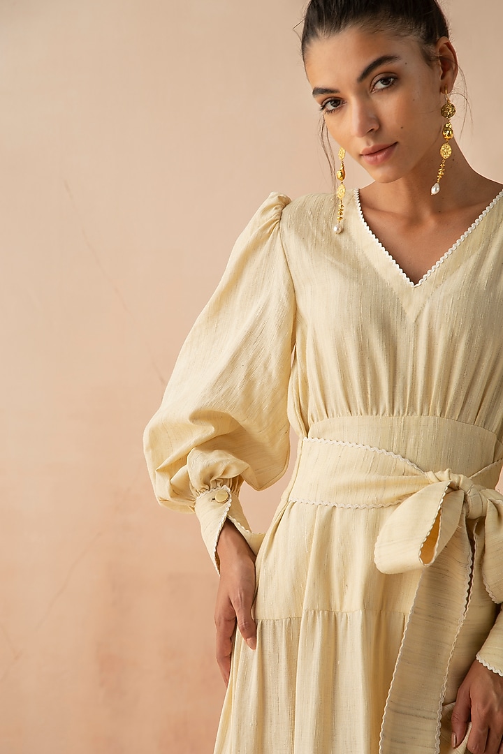 Sand Textured Linen Vacation Dress With Belt by APZ at Pernia's Pop Up Shop
