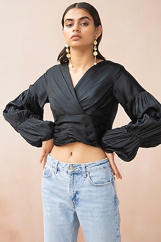 Black Crop Top With Statement Sleeves by APZ