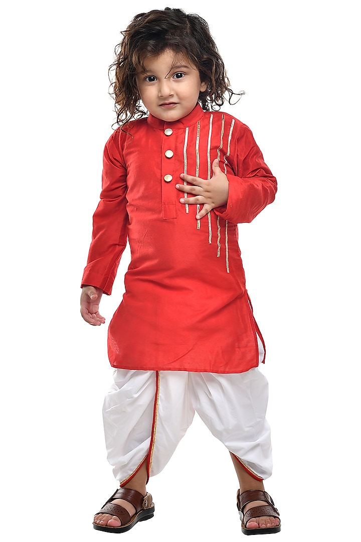 Red Kurta Set With Gota Work For Boys by Apricot Kids