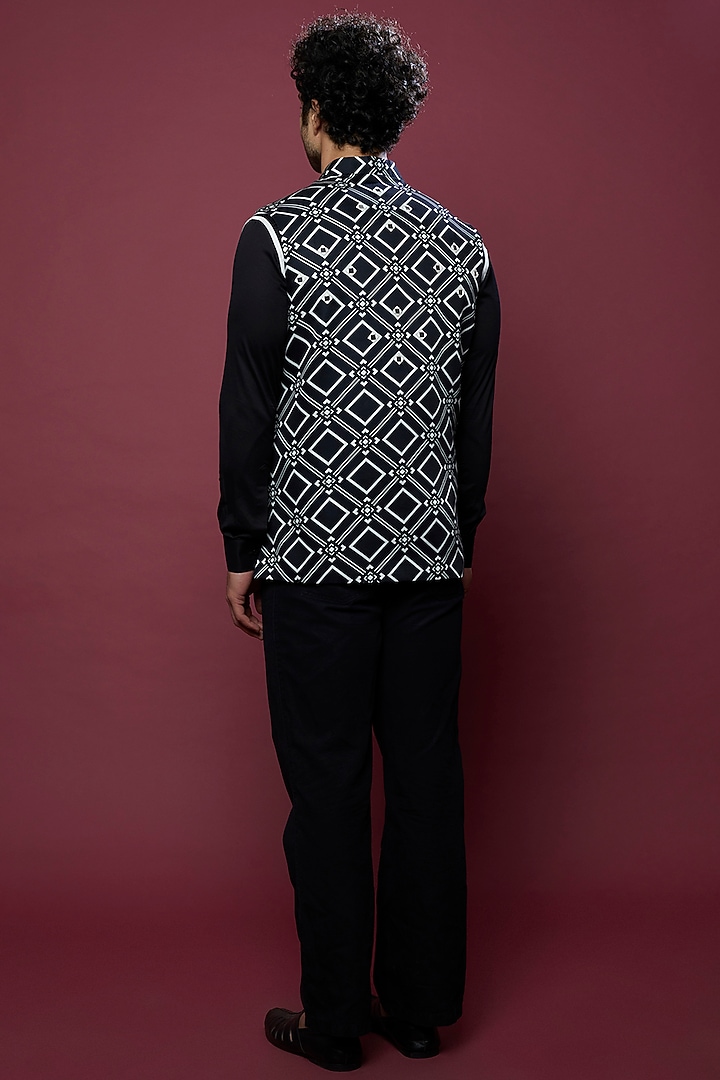Black Embroidered Nehru Jacket With Shirt by Aces by Arjun Agarwal at Pernia's Pop Up Shop