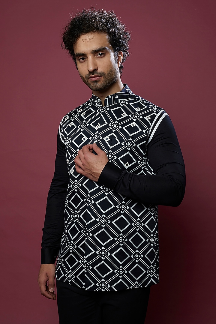 Black Embroidered Nehru Jacket With Shirt by Aces by Arjun Agarwal at Pernia's Pop Up Shop