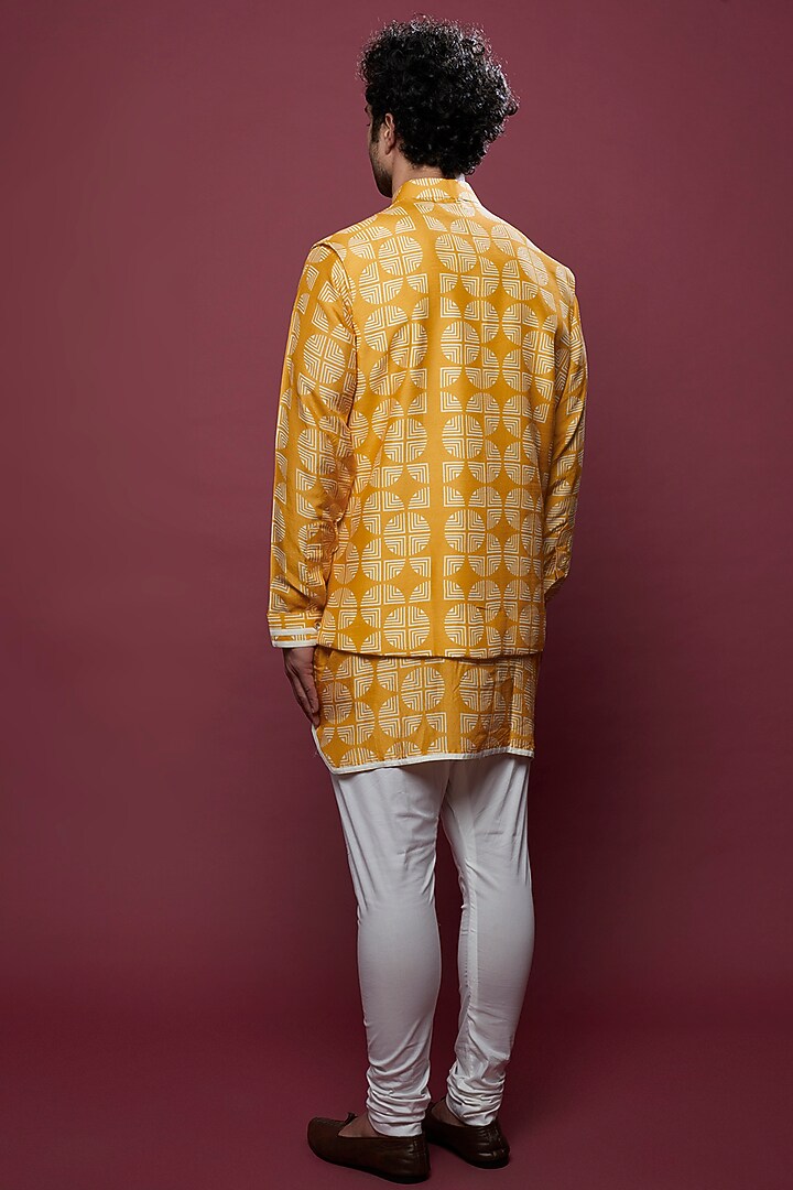 Yellow Printed Kurta Set With Nehru Jacket by Aces by Arjun Agarwal at Pernia's Pop Up Shop