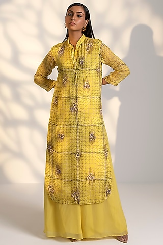 Yellow Printed Kurta Set by Arakne