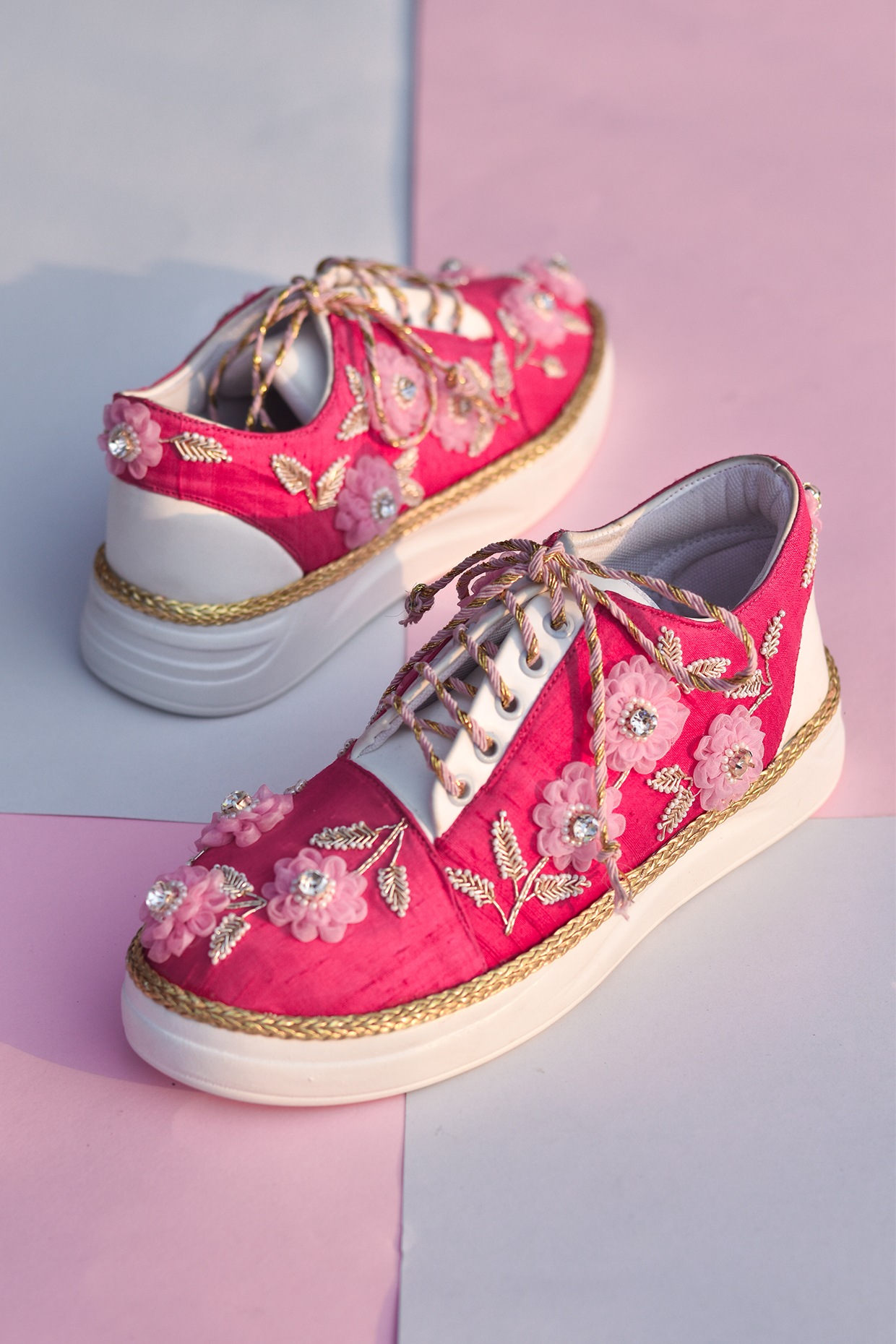 Embroidered sale sneakers shoes