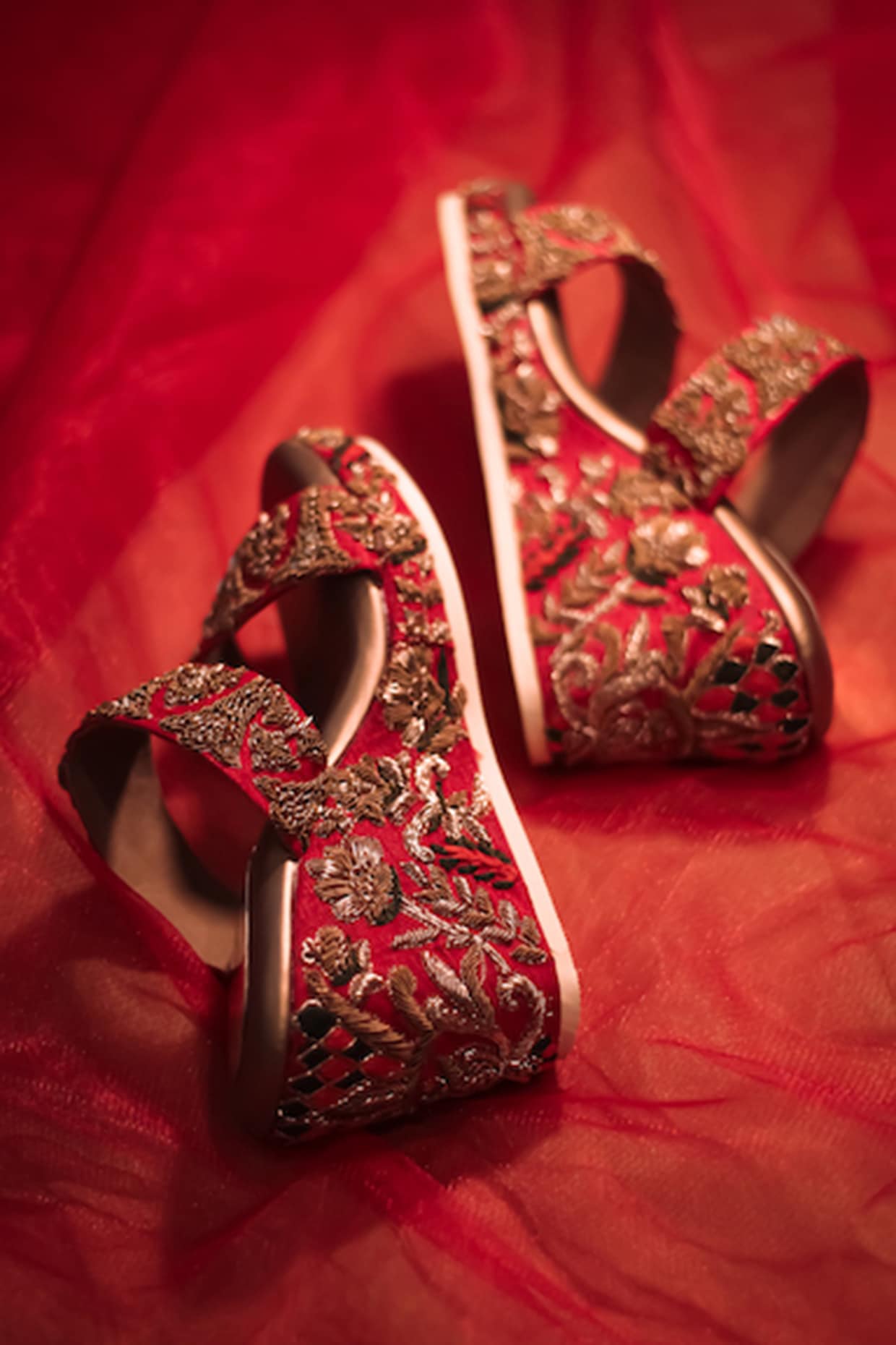 The Art of Choosing Bridal Footwear: Style, Comfort, and Grace - KALKI  Fashion Blog