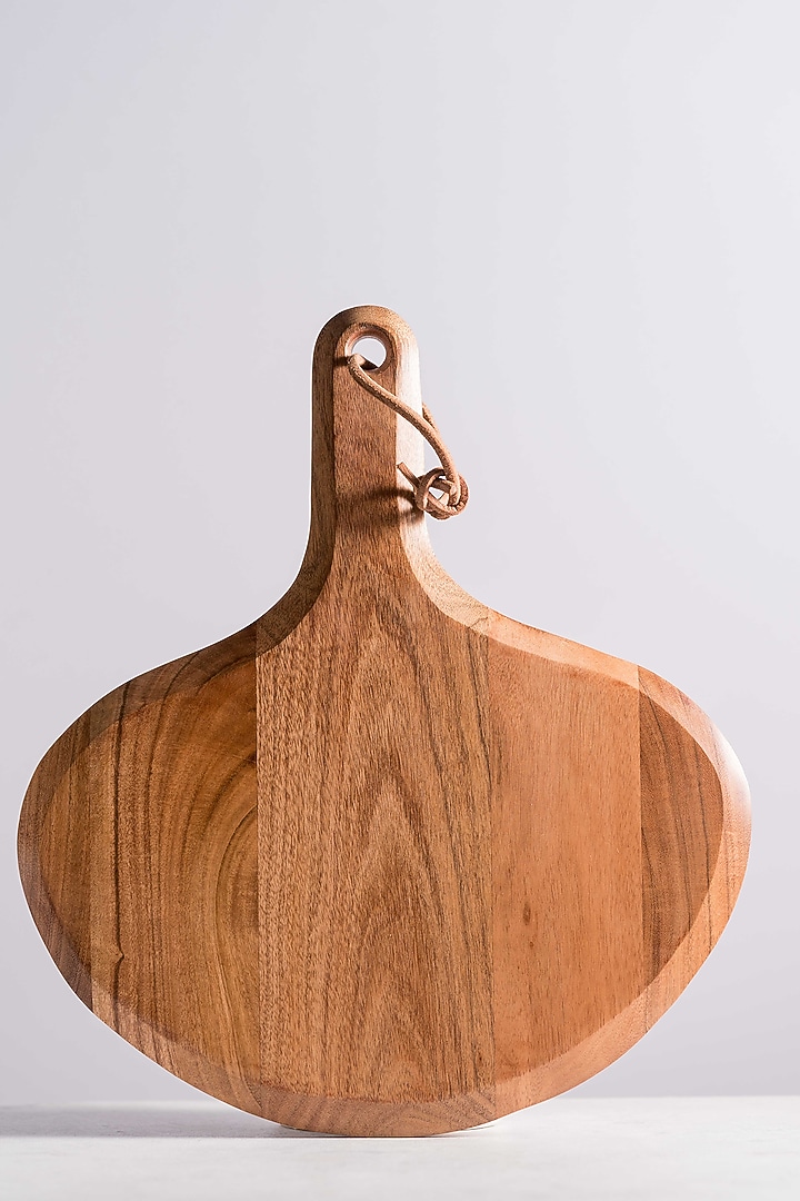 Brown Wood Rounded Chopping Board by Araana Home at Pernia's Pop Up Shop