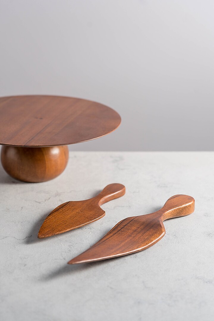 Brown Wood Cake Stand With Spatulas (Set of 3) by Araana Home at Pernia's Pop Up Shop