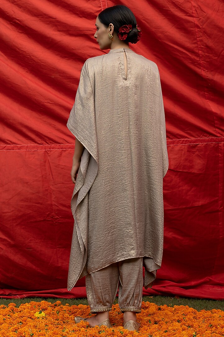 Golden Georgette Kaftan Set by Aradhana & Aparna at Pernia's Pop Up Shop