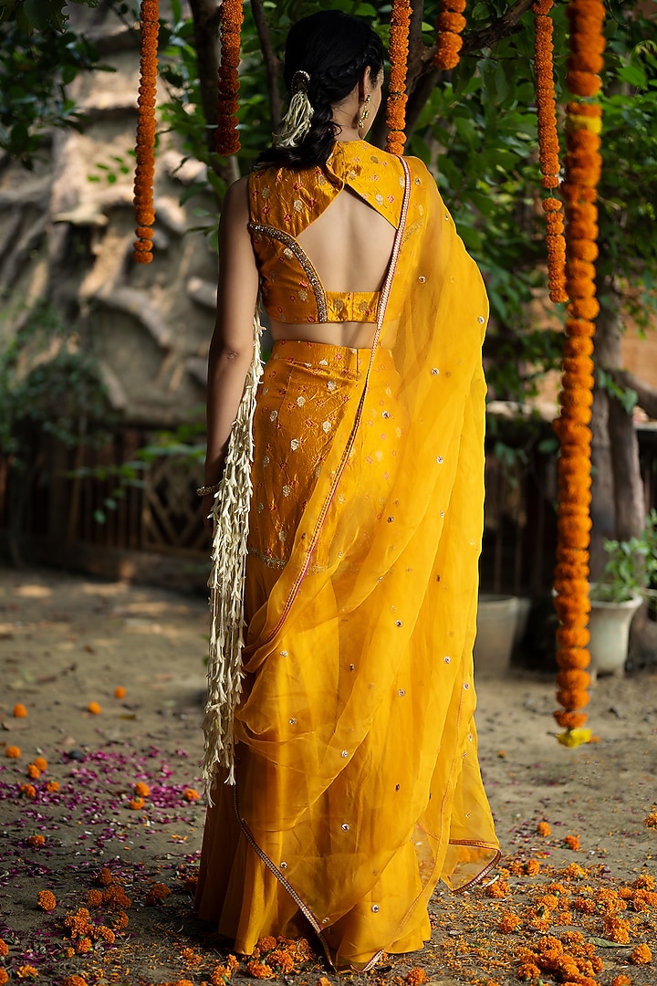 Mustard Silk & Chanderi Gharara Set by Aradhana & Aparna at Pernia's Pop Up Shop