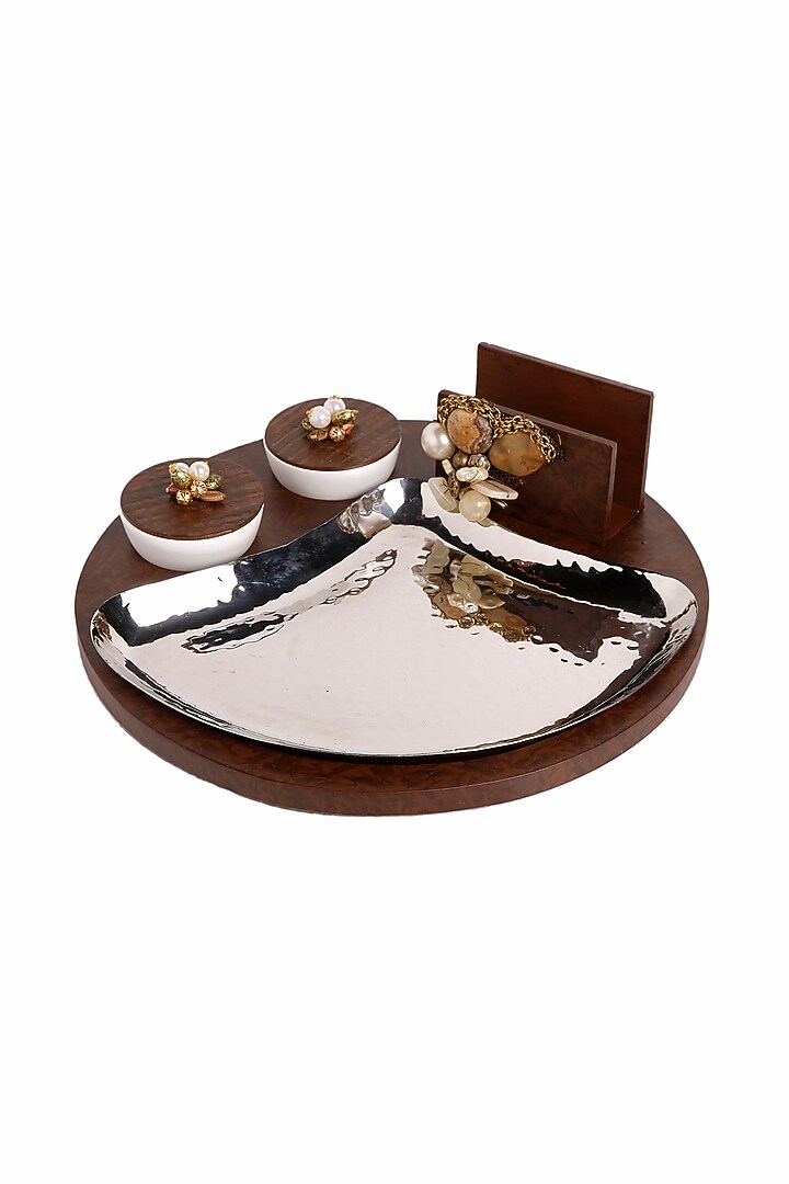 Brown Wooden Platter Set by Aarav Designs at Pernia's Pop Up Shop
