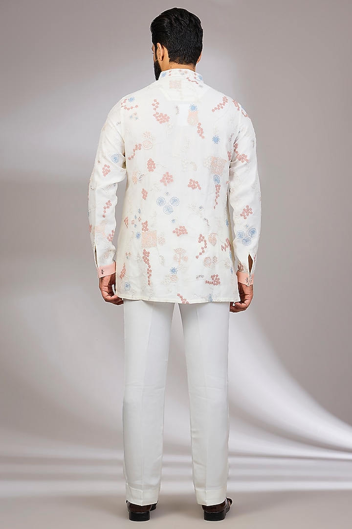 Off-White Georgette & Satin Kurta Set by ARJAN DUGAL at Pernia's Pop Up Shop