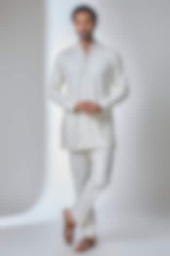Off-White Georgette Kurta Set by ARJAN DUGAL at Pernia's Pop Up Shop