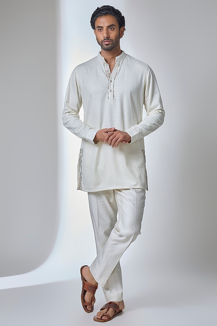 Off-White Georgette Kurta Set by ARJAN DUGAL at Pernia's Pop Up Shop