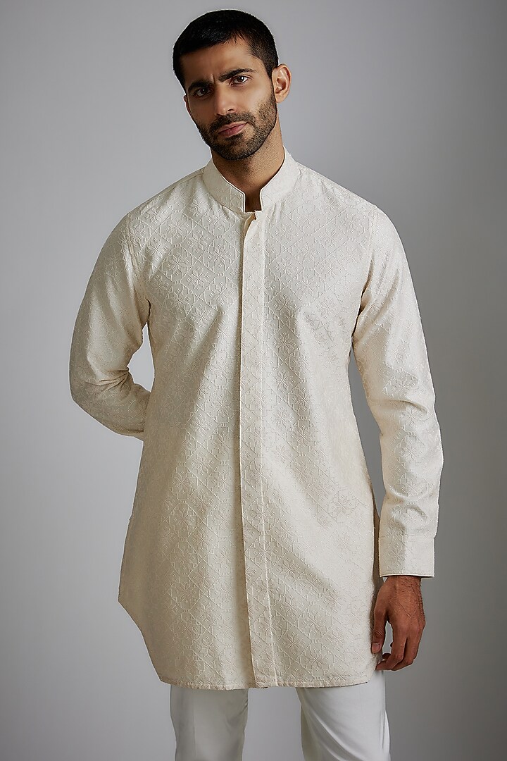 Ivory Chanderi Silk Embroidered Kurta Set by ARJAN DUGAL at Pernia's Pop Up Shop