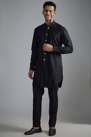 Black Chanderi Silk Thread Embroidered Kurta Set by ARJAN DUGAL