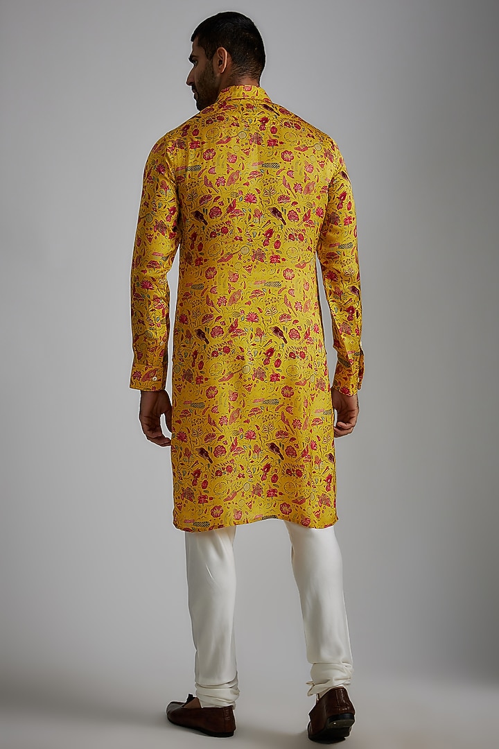 Yellow Modal Printed Kurta Set by ARJAN DUGAL at Pernia's Pop Up Shop