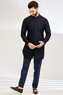 product-color-Black