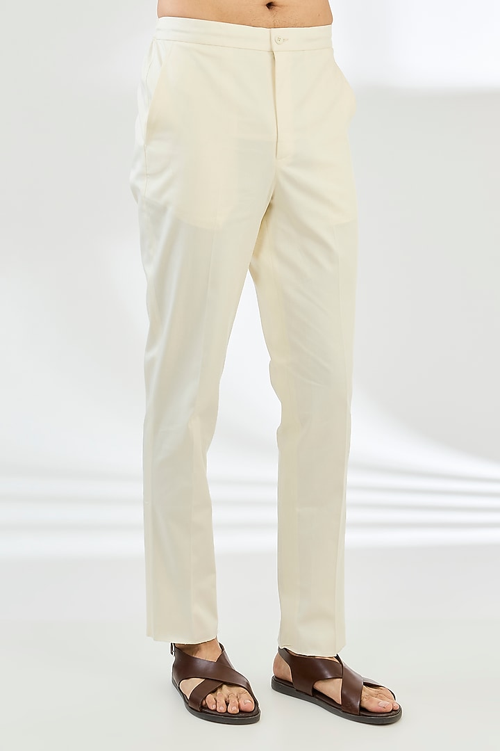 Powder Pink & Ivory Chanderi Silk Thread Embroidered Kurta Set by ARJAN DUGAL at Pernia's Pop Up Shop