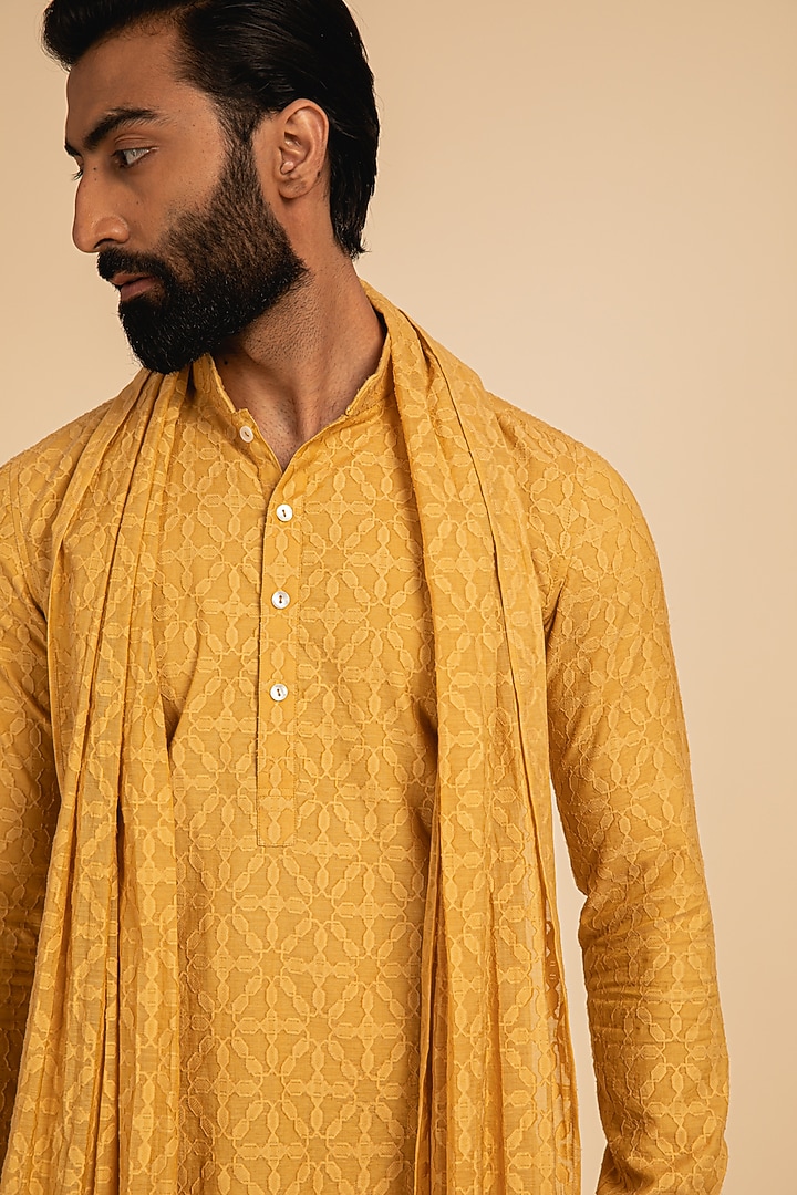 Yellow Handwoven Jamdani Kurta Set by ARJAN DUGAL at Pernia's Pop Up Shop