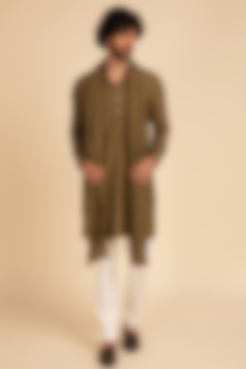 Olive Green Jamdani Kurta Set With Stole by ARJAN DUGAL at Pernia's Pop Up Shop