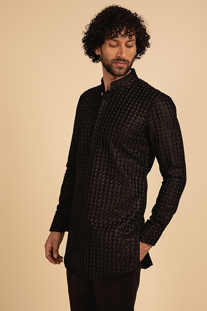 Black Chanderi Silk Thread Embroidered Kurta Set by ARJAN DUGAL at Pernia's Pop Up Shop