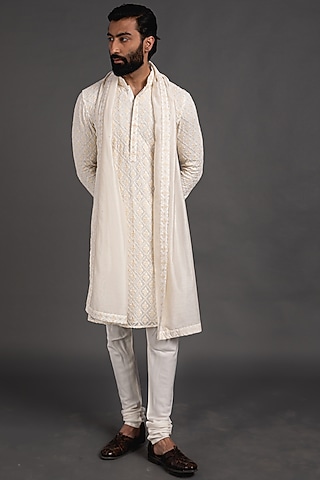 Off-White Silk Georgette Chikankari Embroidered Kurta Set by ARJAN DUGAL